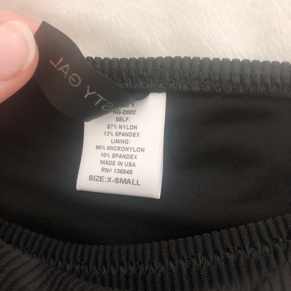 Nasty Gal • Ribbed Bikini Bottoms - Picture 4 of 5